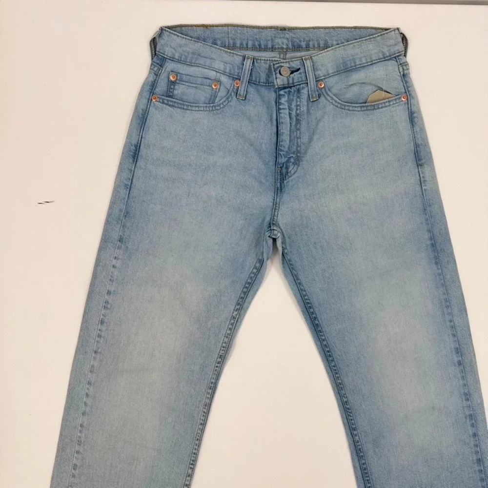 Levi's 505‎ Straight Leg Jeans Mens 30x32 Light Denim NWT Reclaimed Sustainable